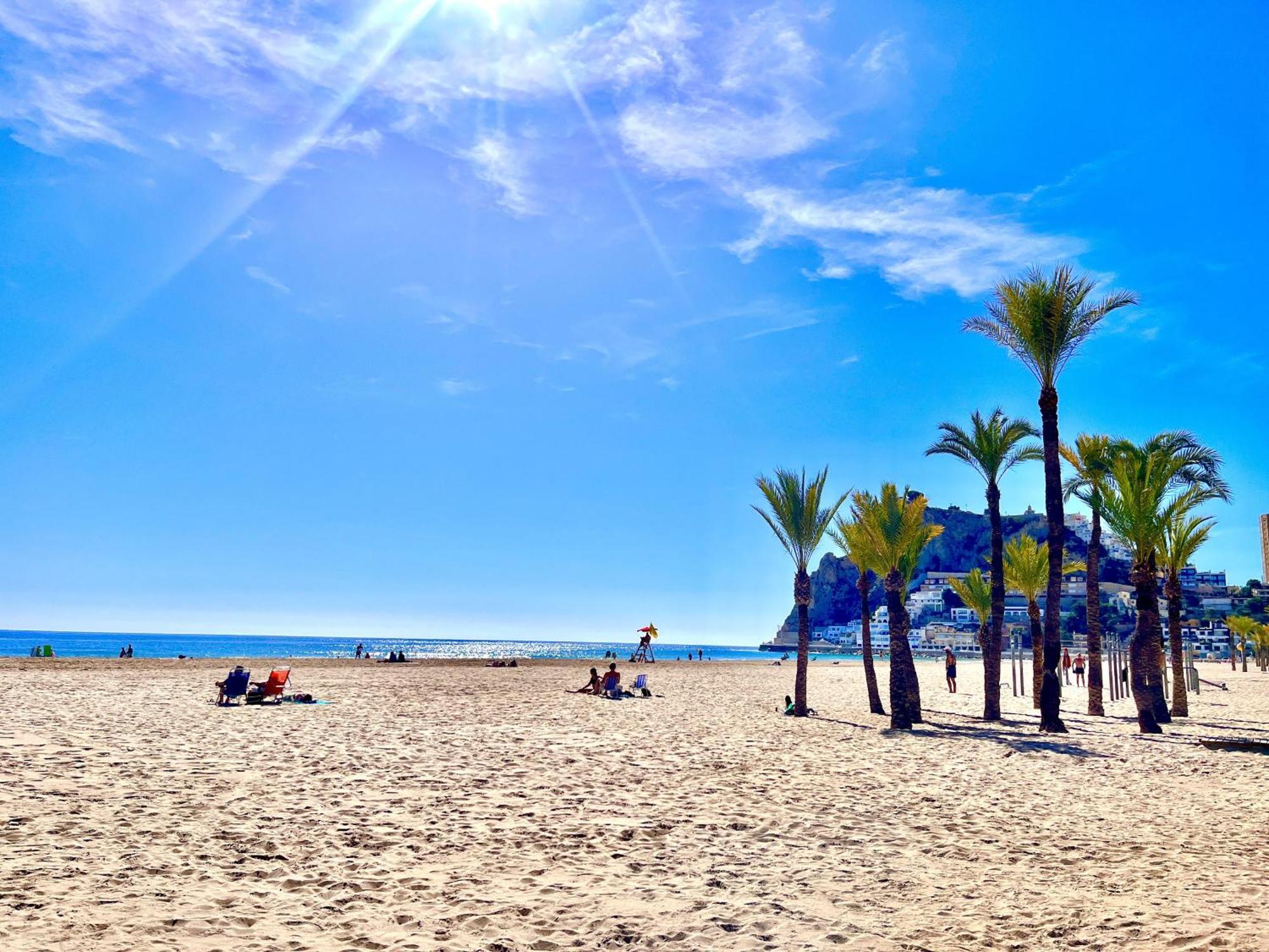 Rouna I By Gloove Benidorm Eksteriør bilde